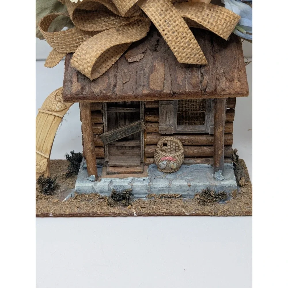 Flowers by Zoe add charming