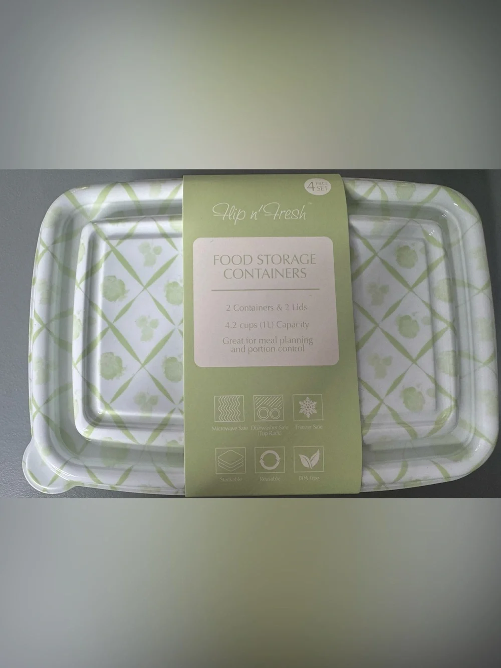 Flip n' Fresh Food Storage Containers - Light Green & White 4pcs spring summer