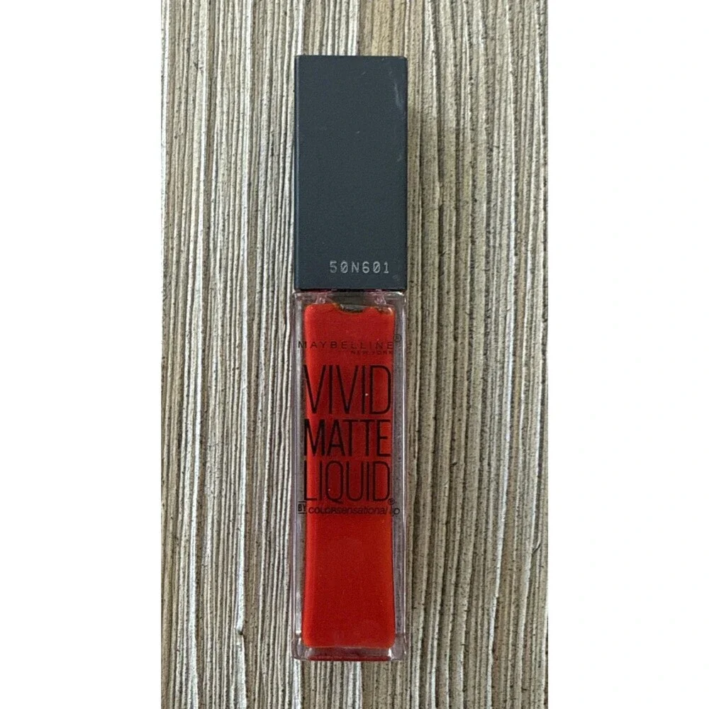 Maybelline Color Sensational Vivid Matte Liquid Lip Color 35 Rebel Red .26 FL OZ