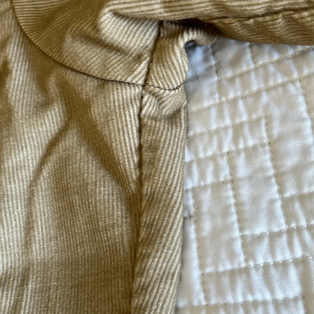 Levis levi’s tan
