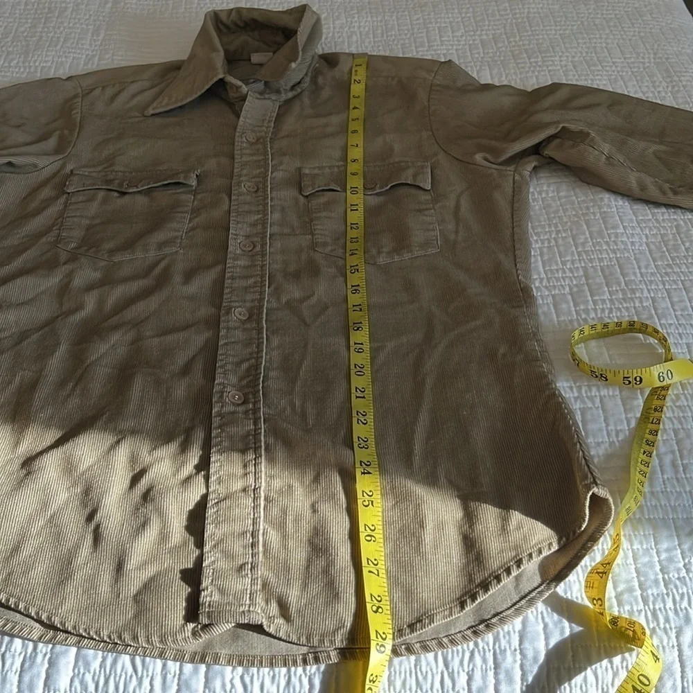 Levis levi’s tan