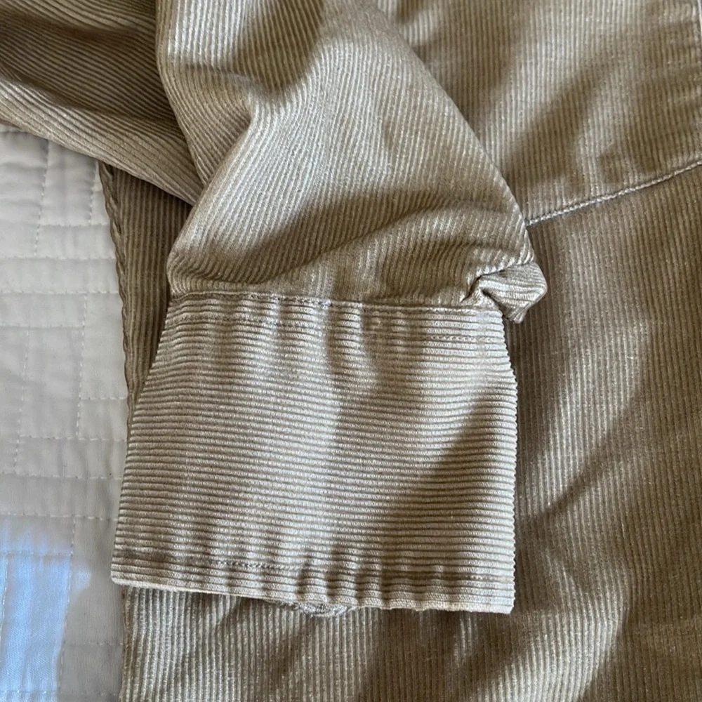 Levis levi’s tan