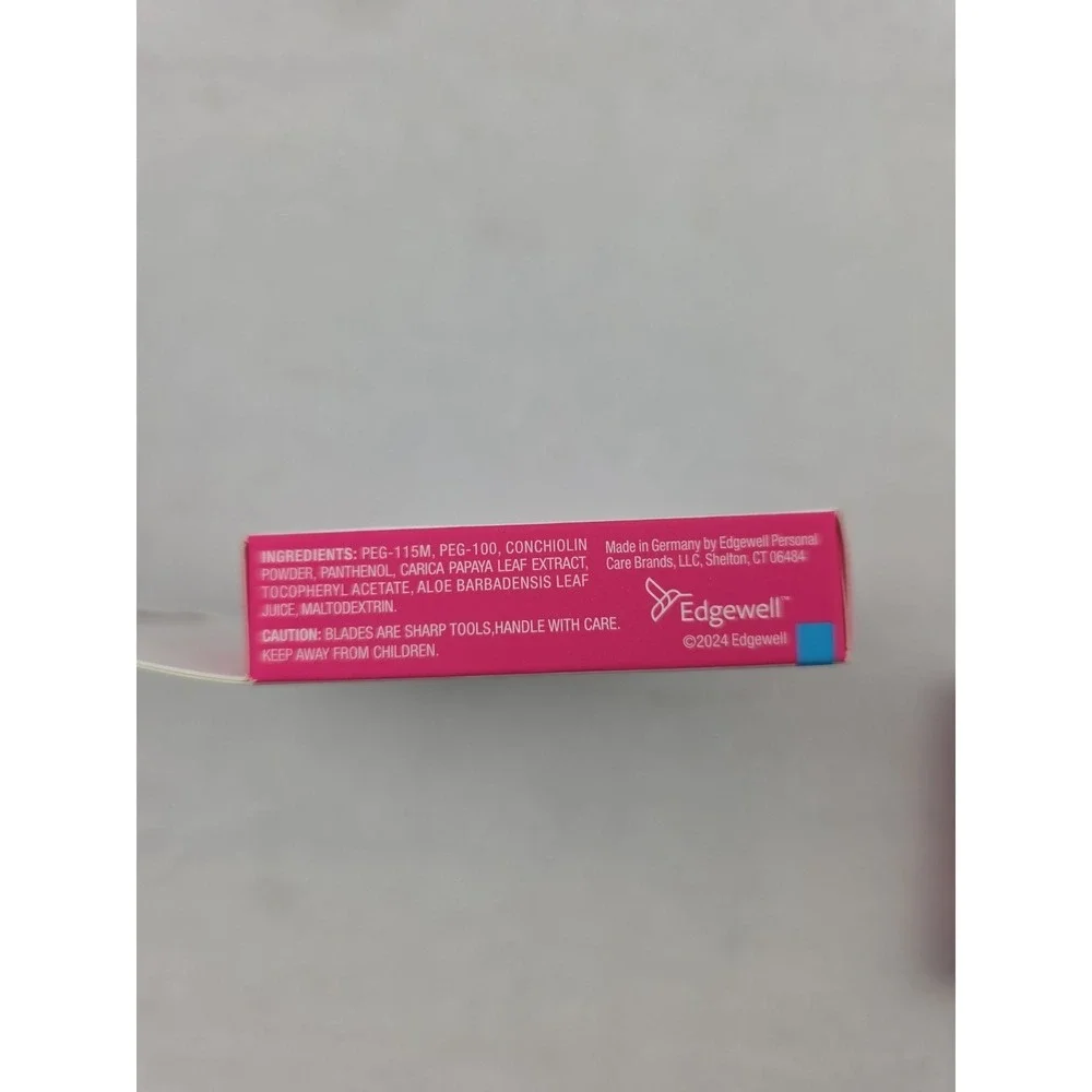 Schick heads razor
