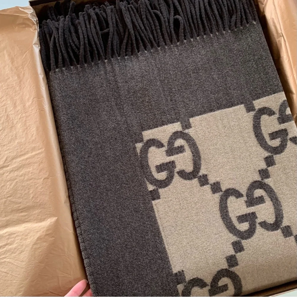 Gucci large be classic