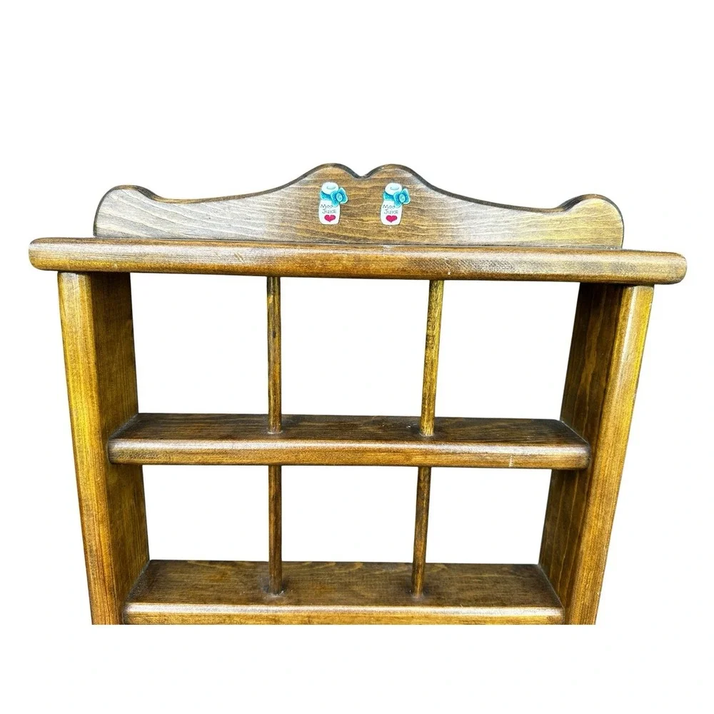 The Unbranded Brand vintage wooden