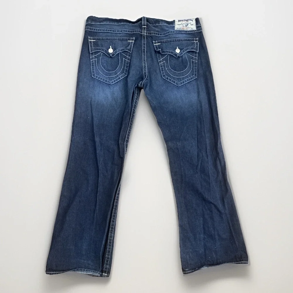 True Religion Boot Cut Blue Denim Jeans Men's Size 42x32 Wide Leg Flap Pockets