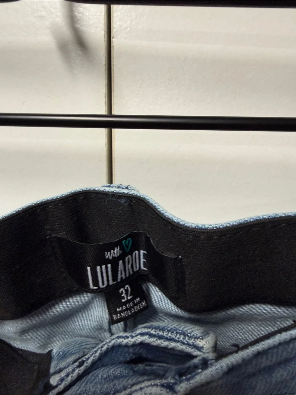 LuLaRoe elasticized weather staple