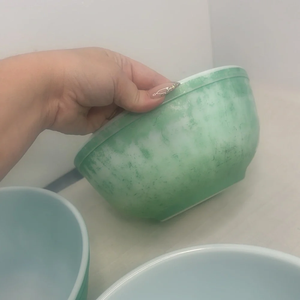 Pyrex vintage primary