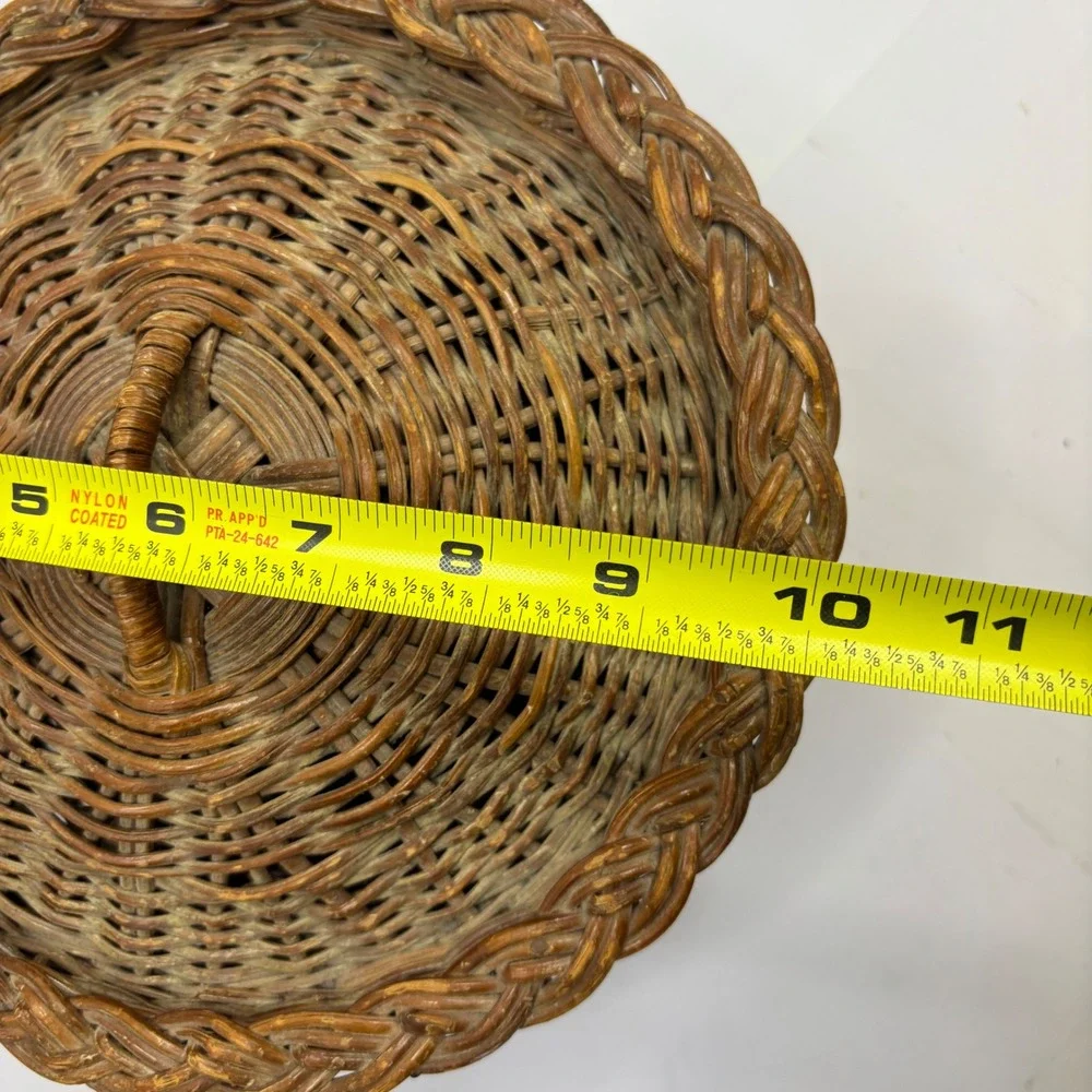 Vintage Round Wicker Basket with Lid Dark Brown Woven Storage Decorative Box