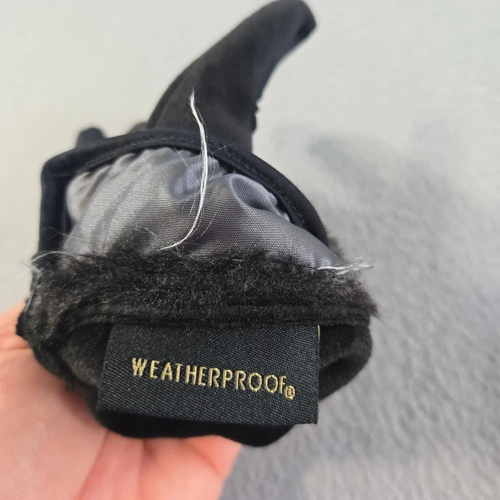 Weatherproof gloves offer