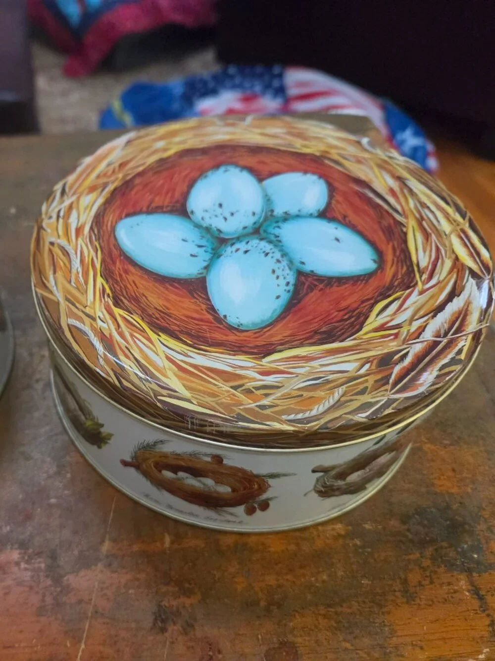 Vintage robins nest