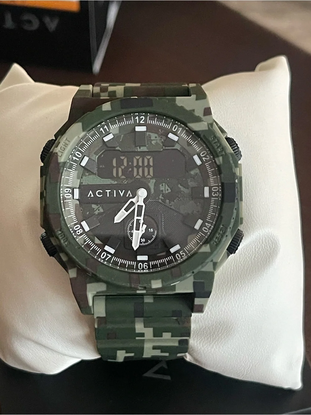 Activa X Invicta Men's Digital Watch - 47mm. Camouflage. Green (ACW2355-004) new