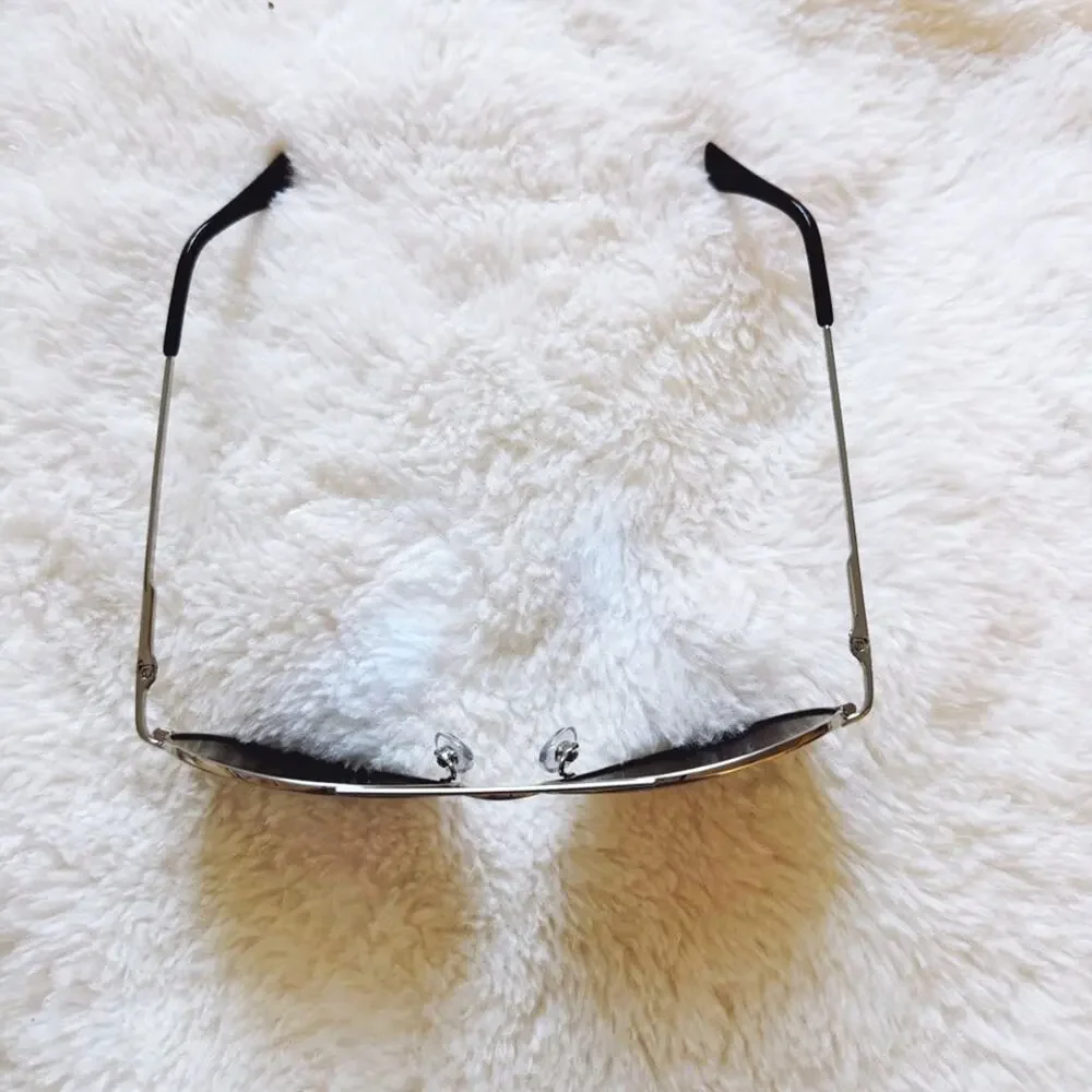 Stylens embrace classic