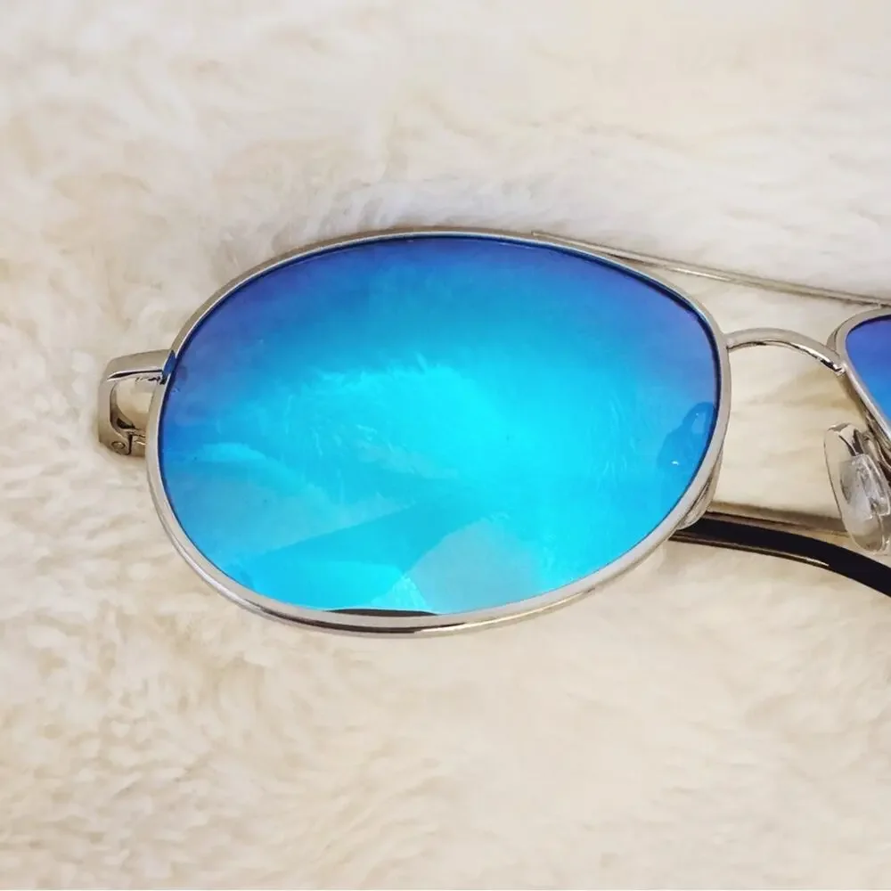 Stylens embrace classic