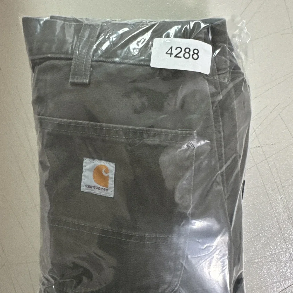 Carhartt carpenter relaxed