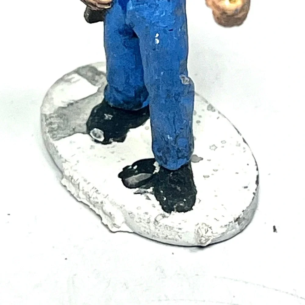 Grenadier vintage 1983