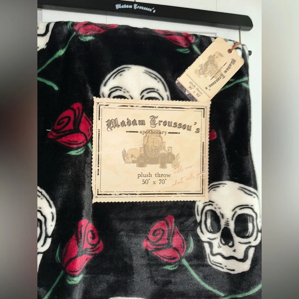 Madam Trousseau’s Apothecary time skull