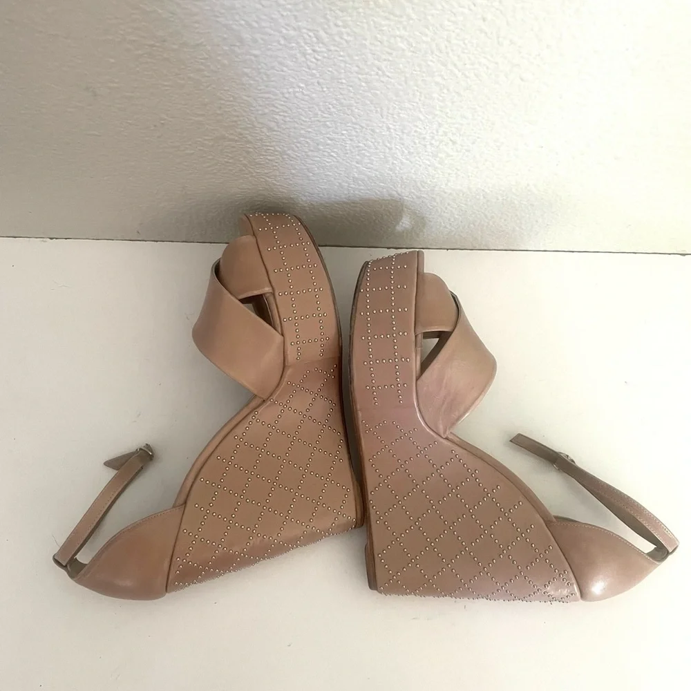 Delman taupe open