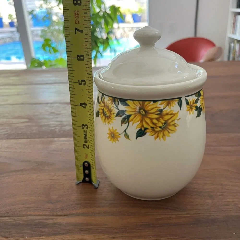 Thomson Pottery was this
