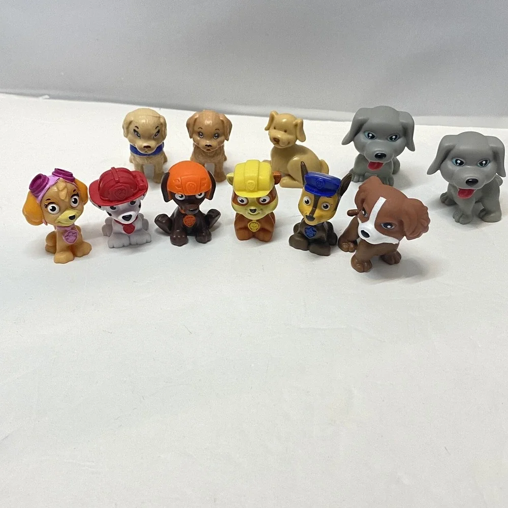 Paw Patrol Dog Toys Small Figures PLUS Other Doggies On The Go Travel‎ Fun HG2