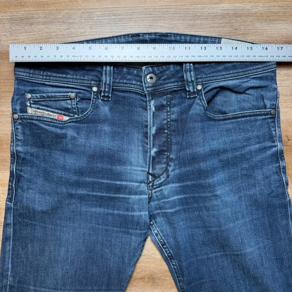 Diesel Safado Jeans Mens 33x32 Blue Slim Straight Stretch Denim Button Fly 0R8E4