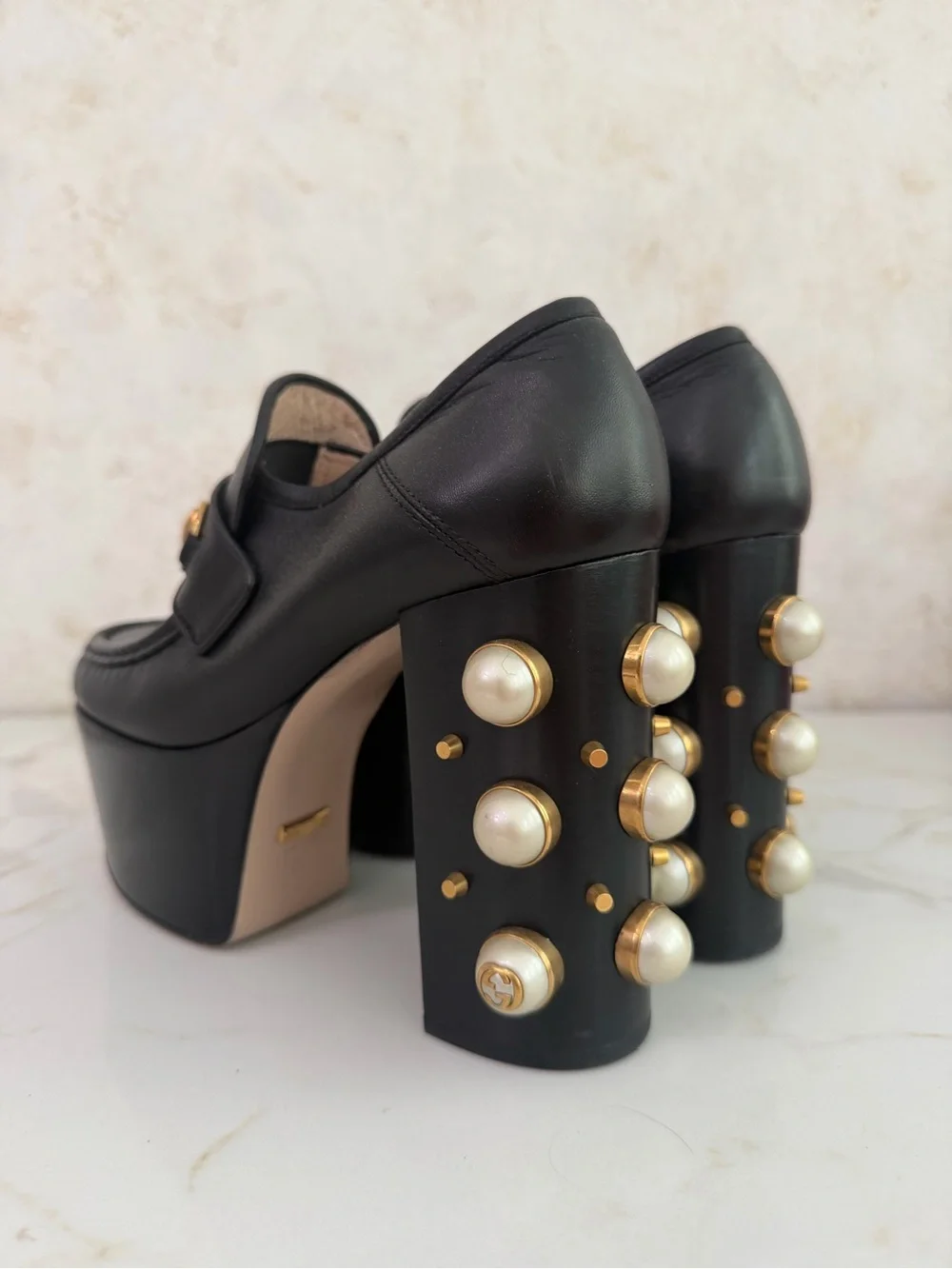 Gucci loafers by horsebit