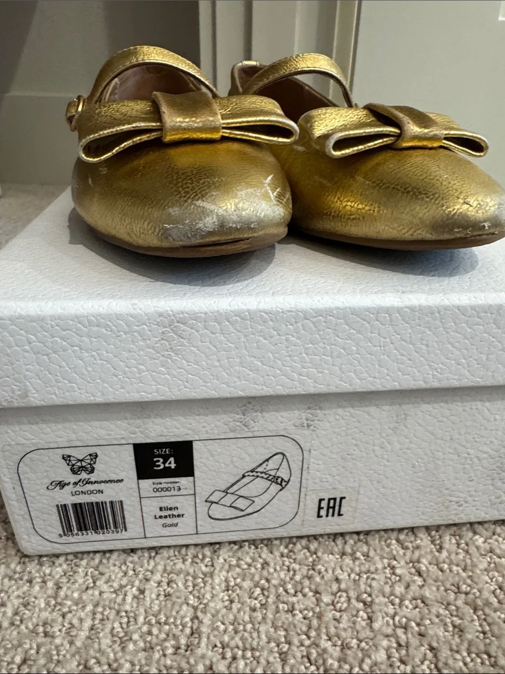 Age Of Innocence shiny gold
