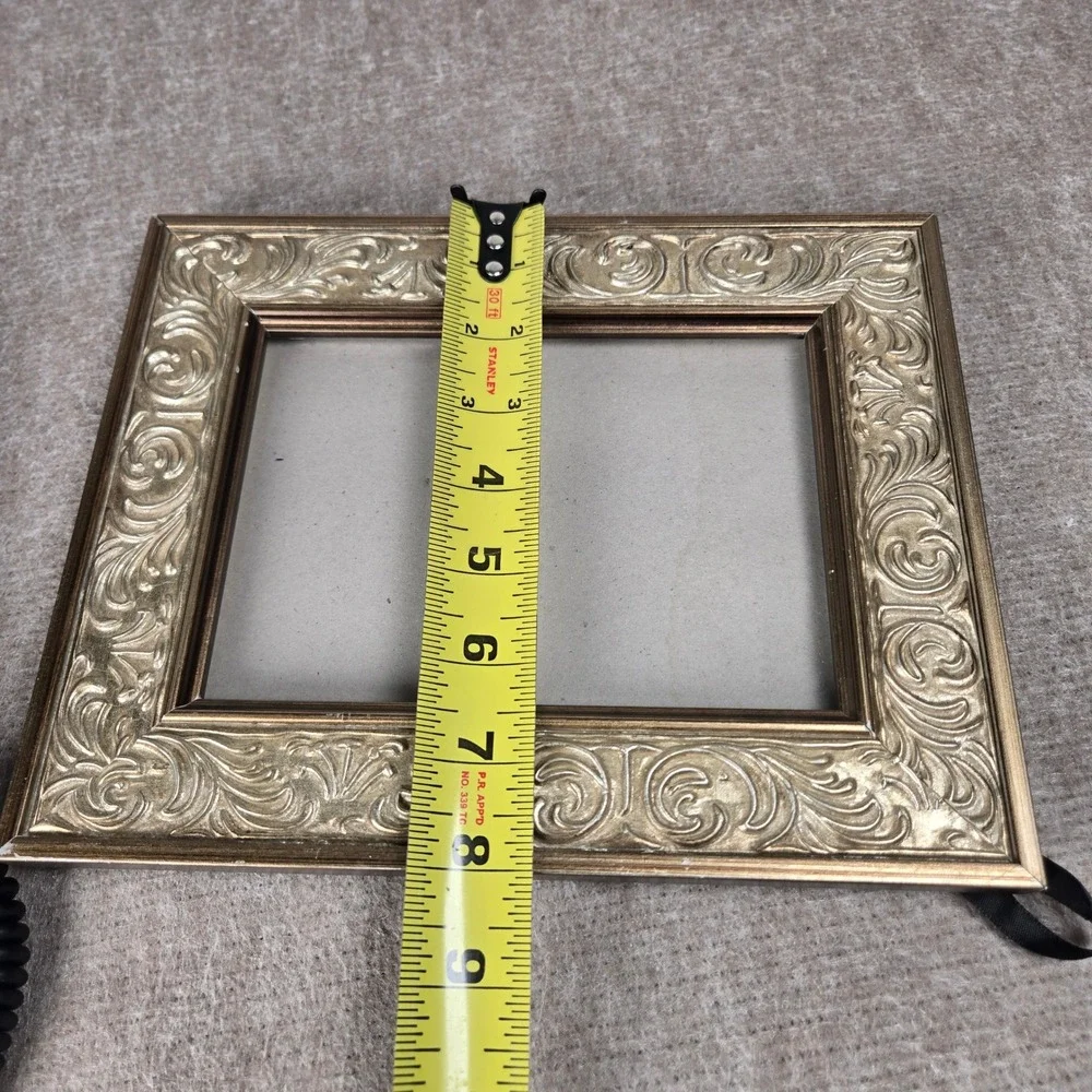 Unbranded ornate champagne