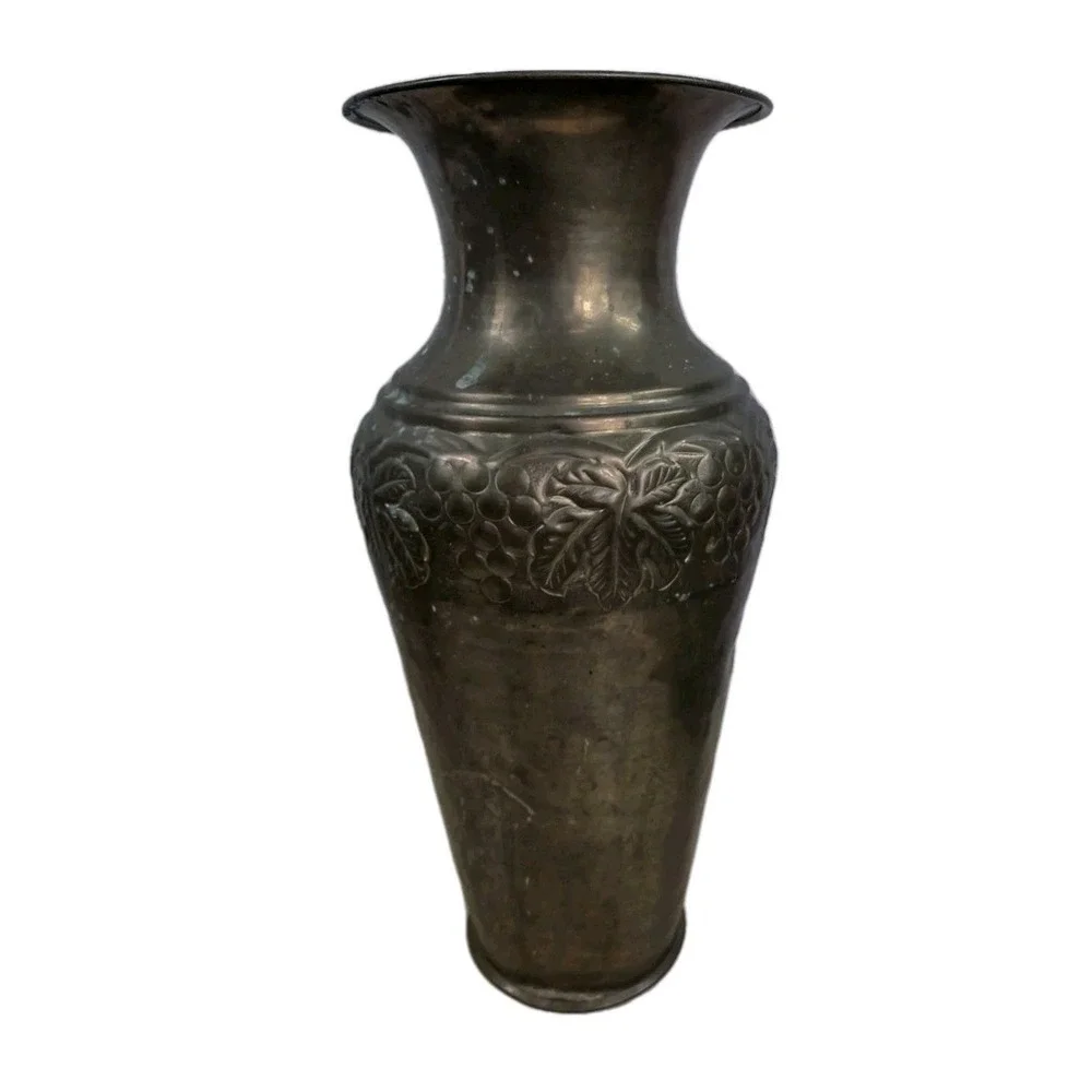 The Unbranded Brand distressed vintage vessel