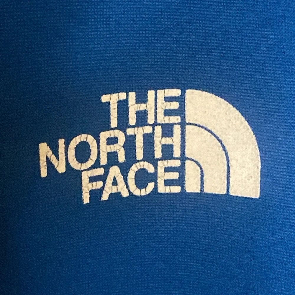 The North Face drawstring 27” shoulder