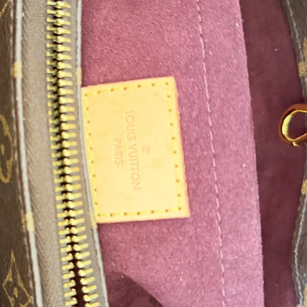 Louis Vuitton authentic lv