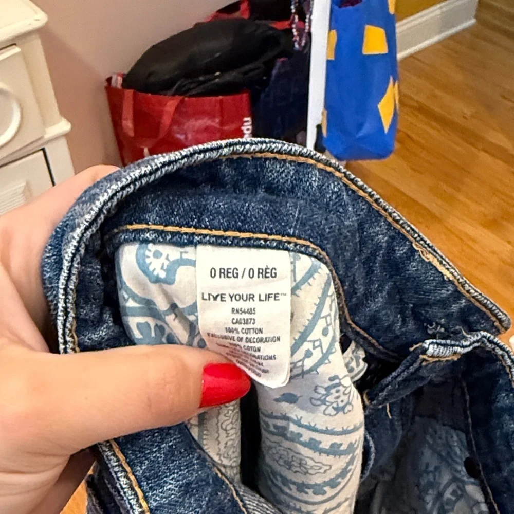 American Eagle Outfitters Blue Distressed Jeans