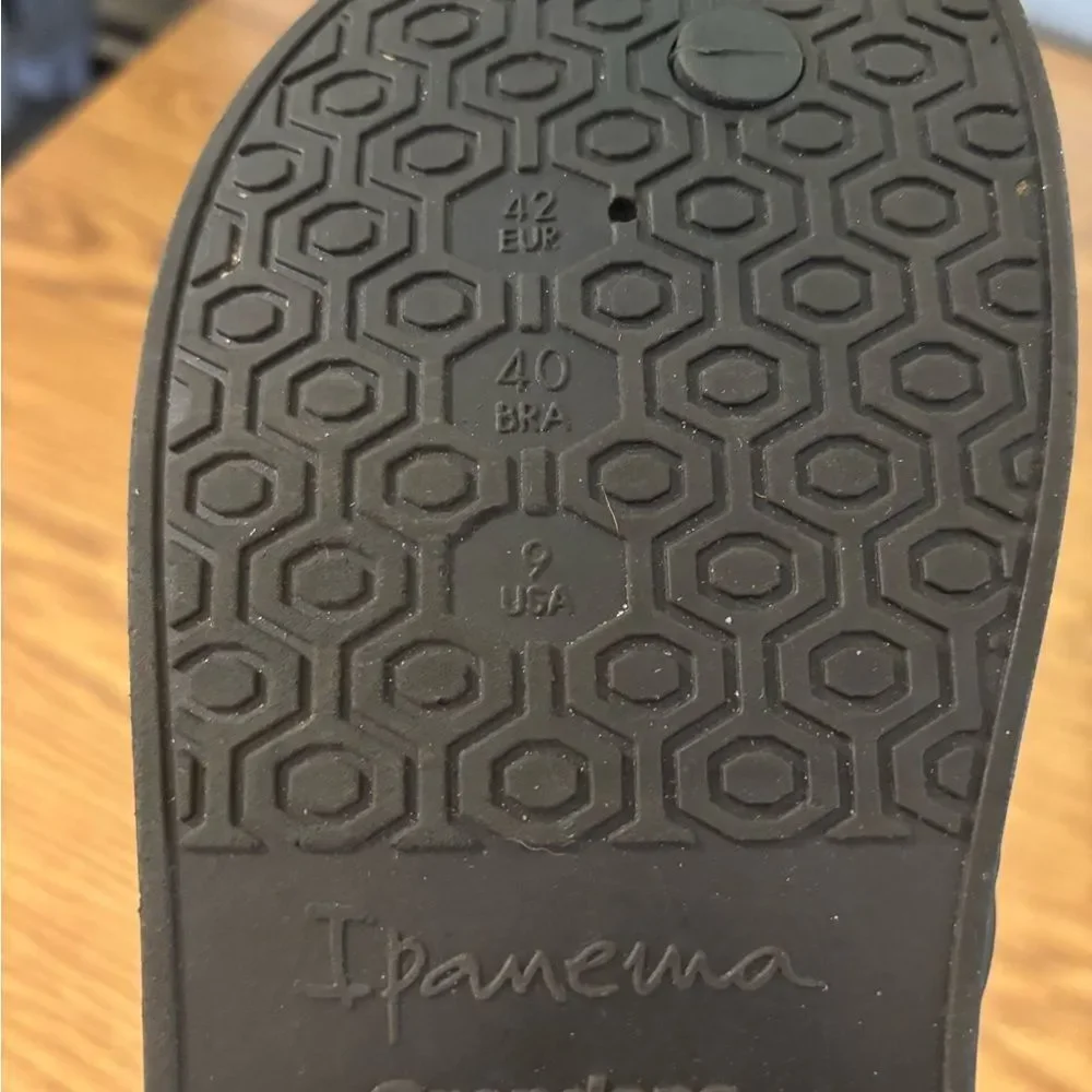 Ipanema stylish black