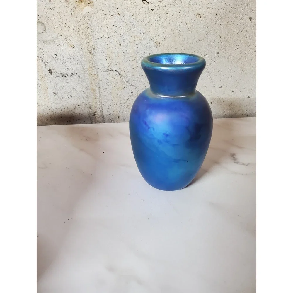Fenton stunning blue