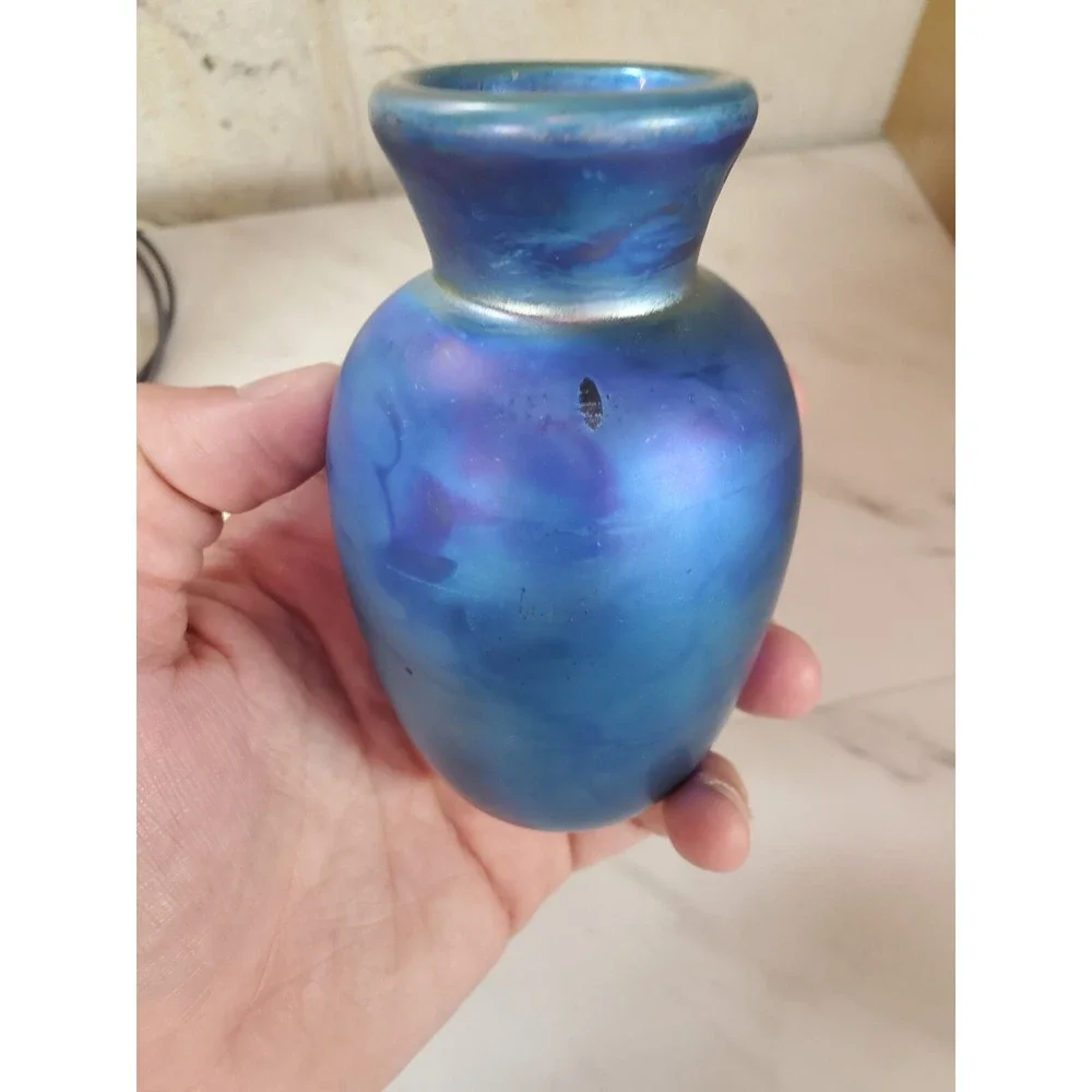 Fenton stunning blue