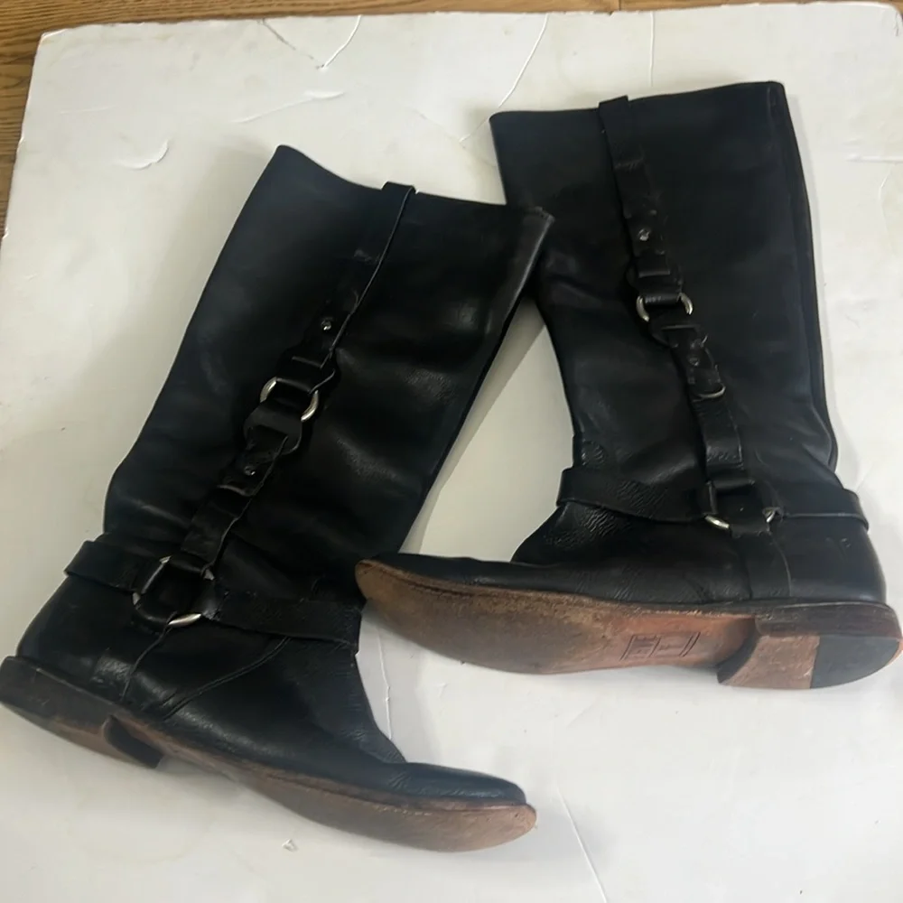 Frye paige loop