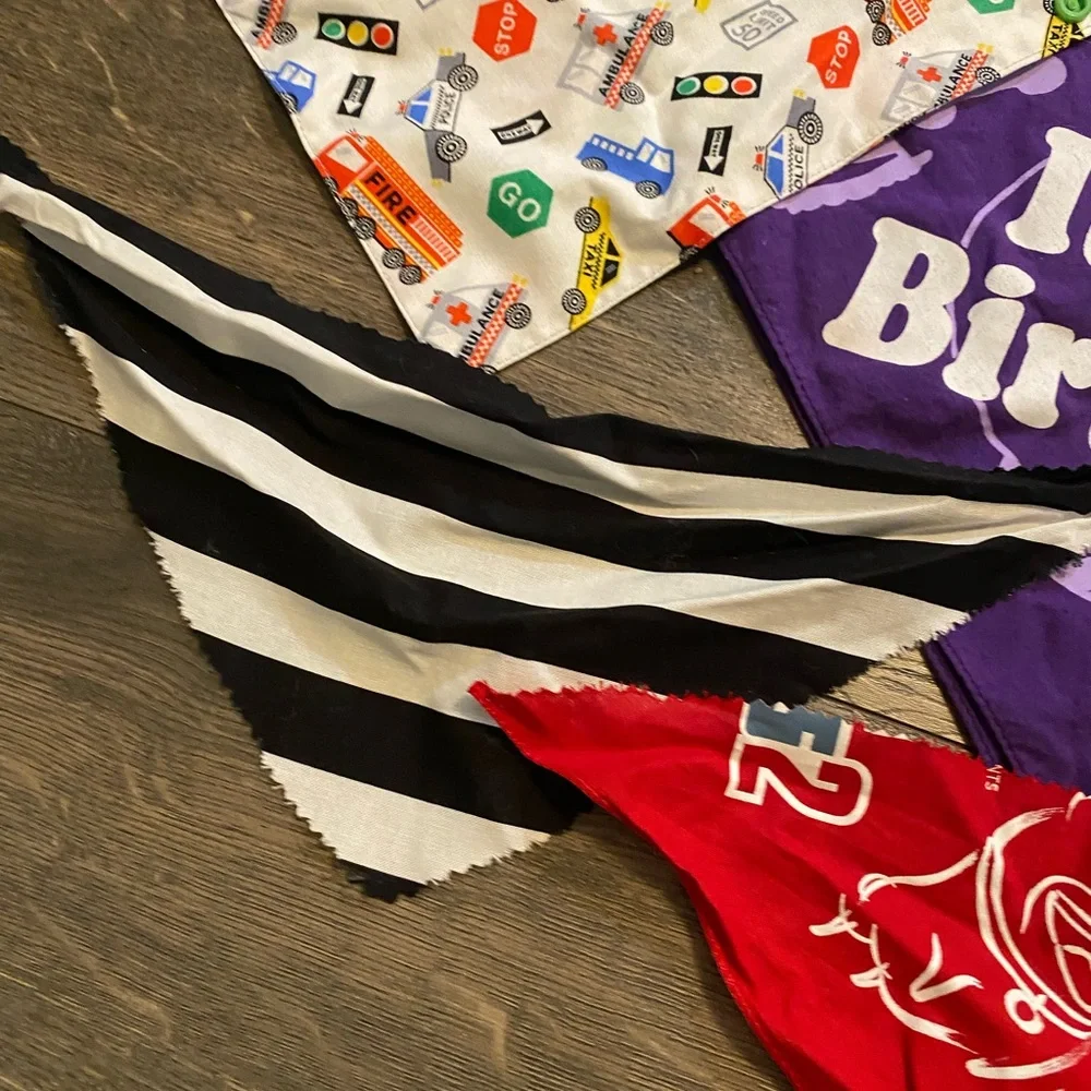 Lot of 7 Dog‎ Items. 6 Bandannas and 1 Shirt.