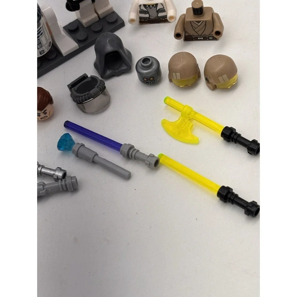 Lego Star Wars Minifigure Lot Light Sabers Helmets Legs Torsos