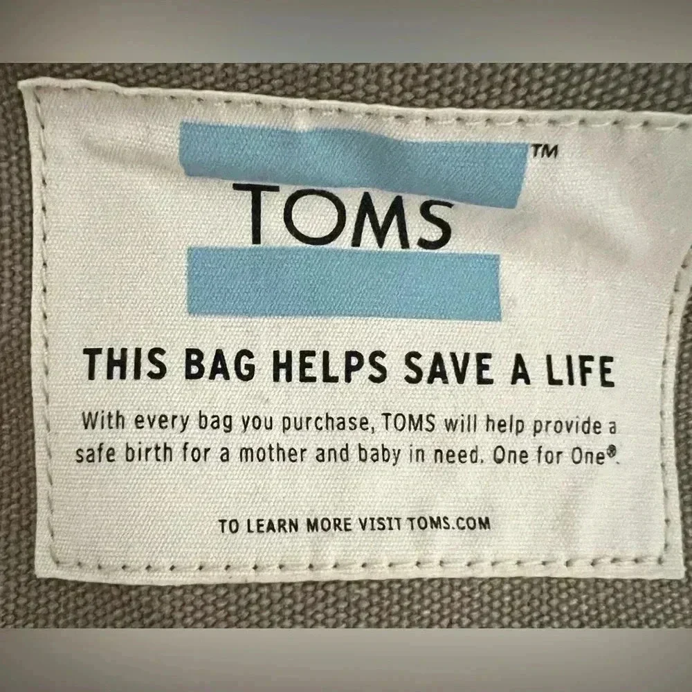 Toms bucket bag