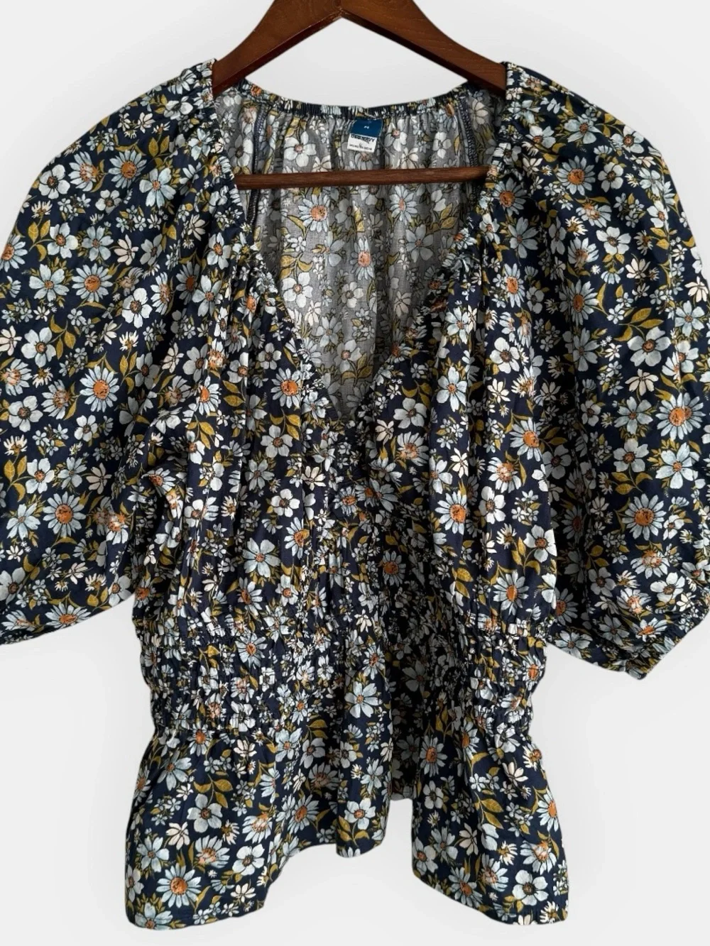 Old Navy Navy Blue Daisy Floral Smocked V-Neck Puff Sleeve Peplum Blouse Top M