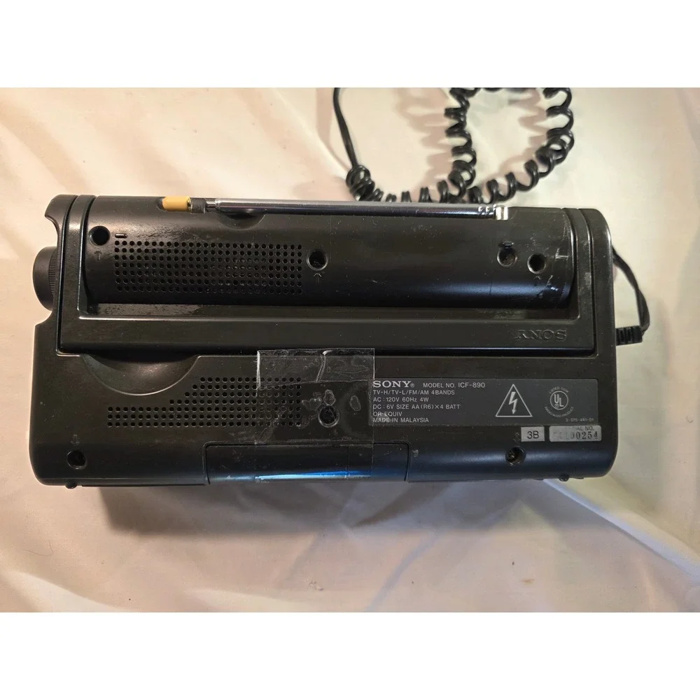 Sony icf 890
