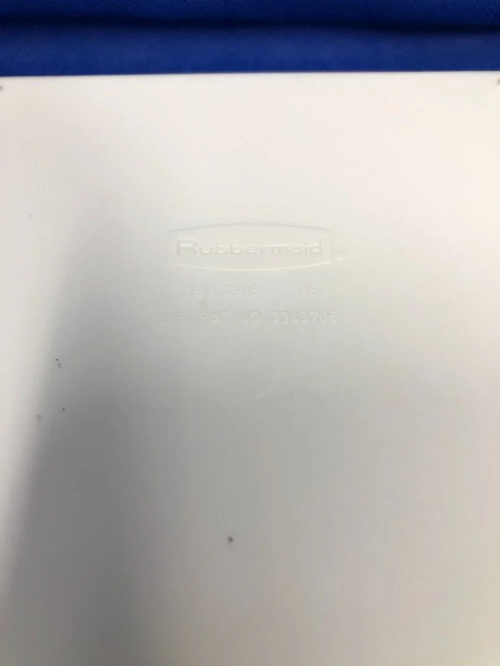 Rubbermaid keep your