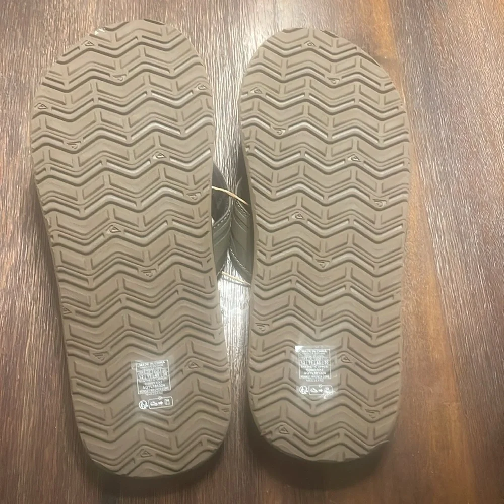 Quiksilver brand new