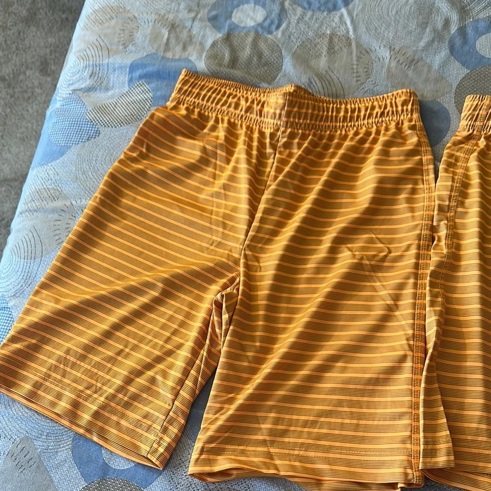 Old Navy red yellow