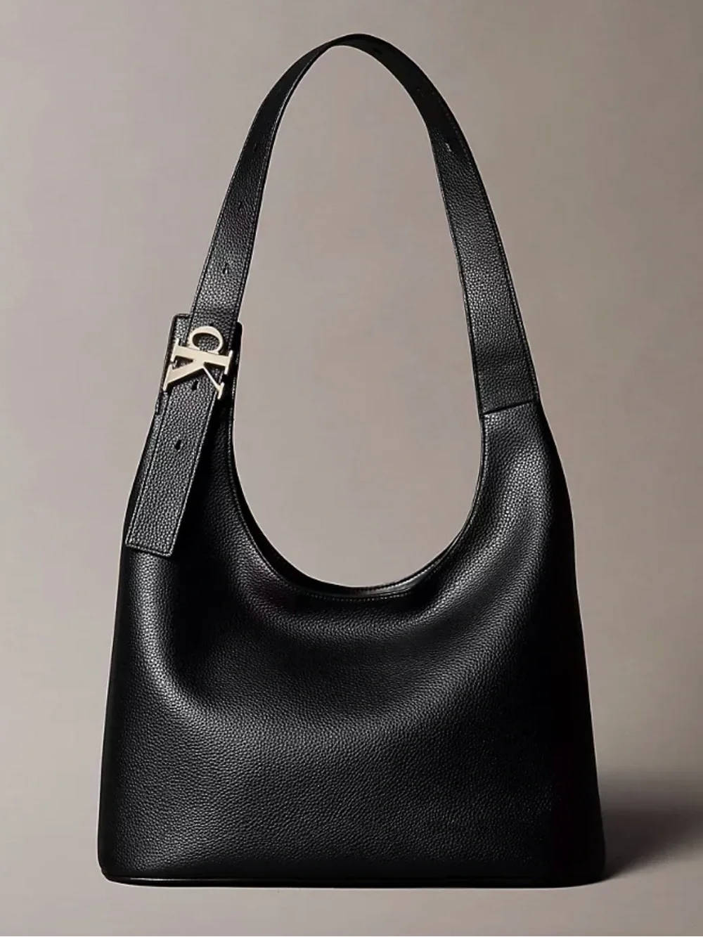 Calvin Klein Buckle shoulder Bag EUC