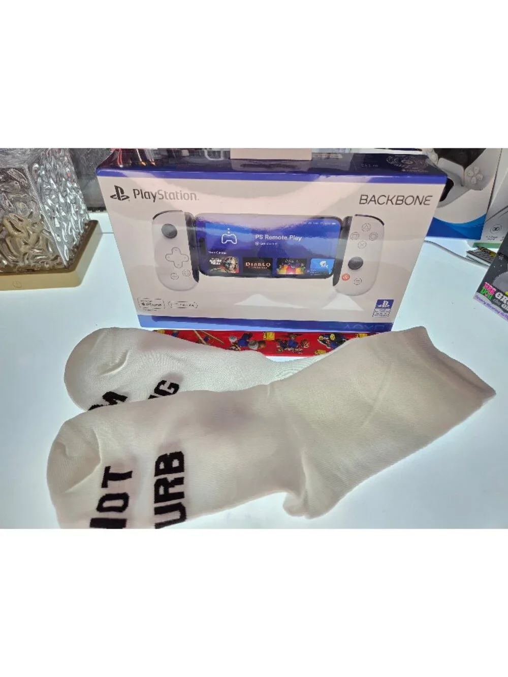 Backbone One Mobile Gaming PlayStation iPhone Ed Controller Bonus Gaming Socks S