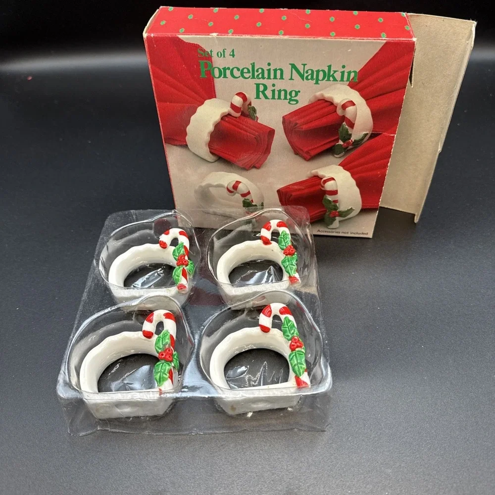 Vintage Porcelain Napkin Rings Candy Canes Set Of 4‎