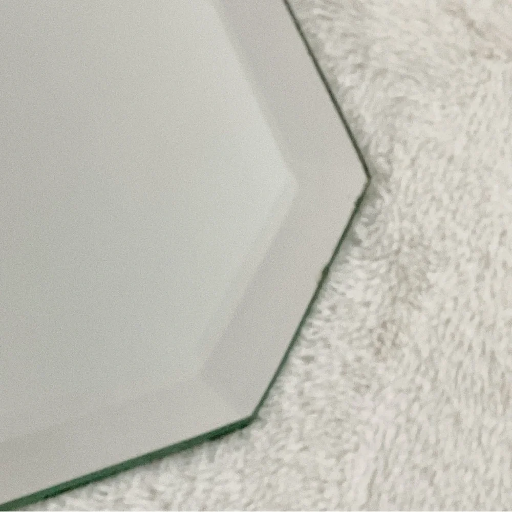 Vintage elegant beveled