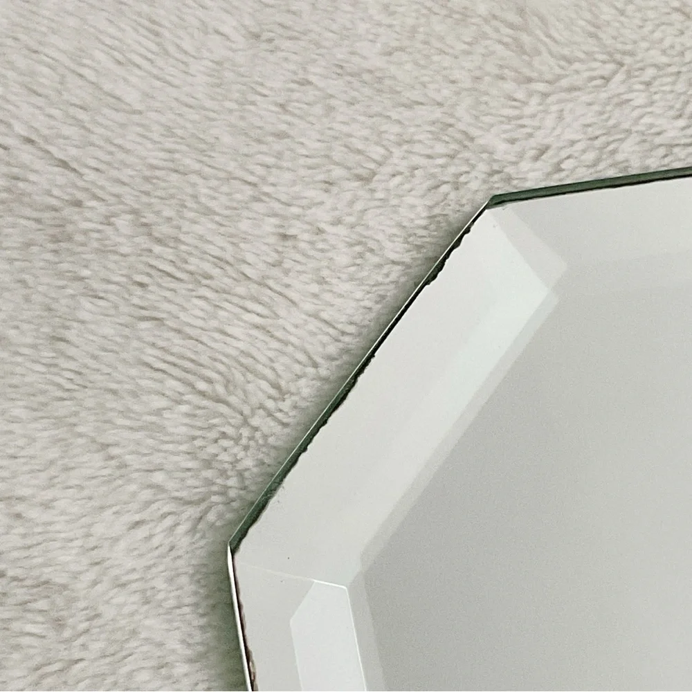 Vintage elegant beveled