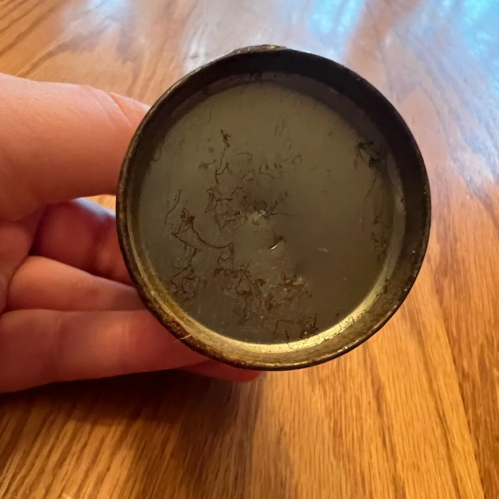 N/A over container tin